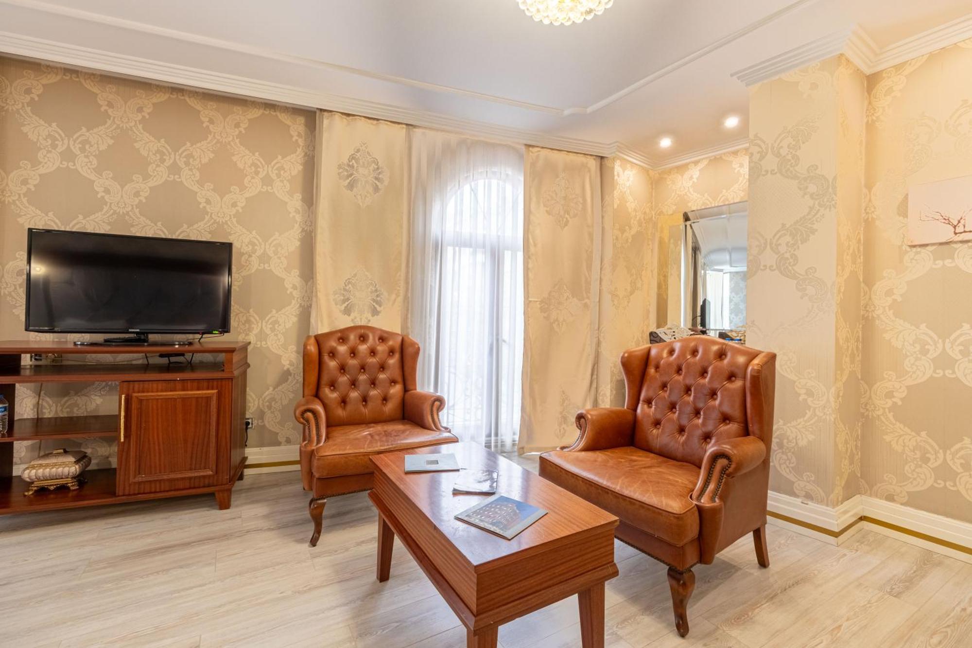 Myy Boutique Hotel Istanbul Bagian luar foto