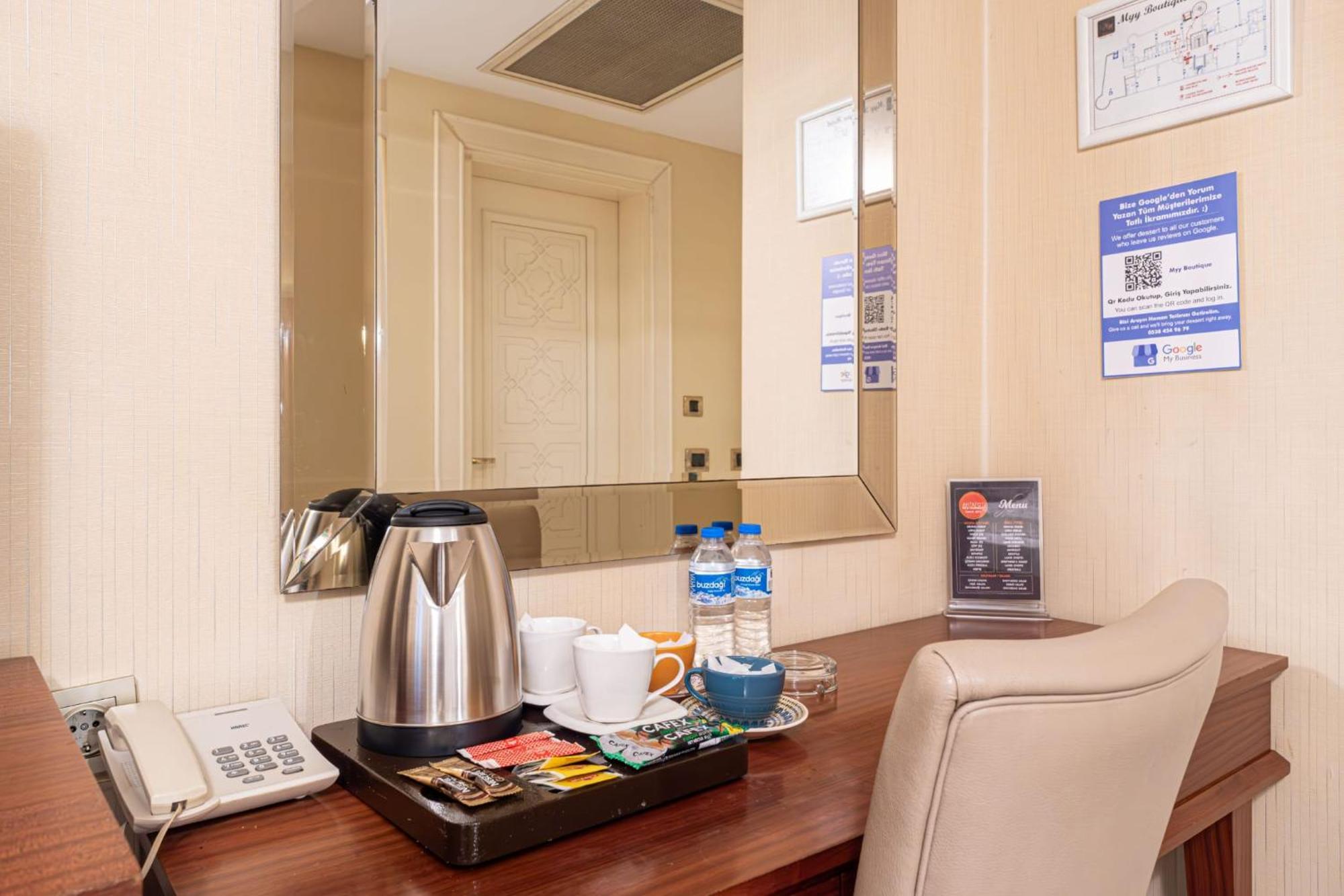Myy Boutique Hotel Istanbul Bagian luar foto
