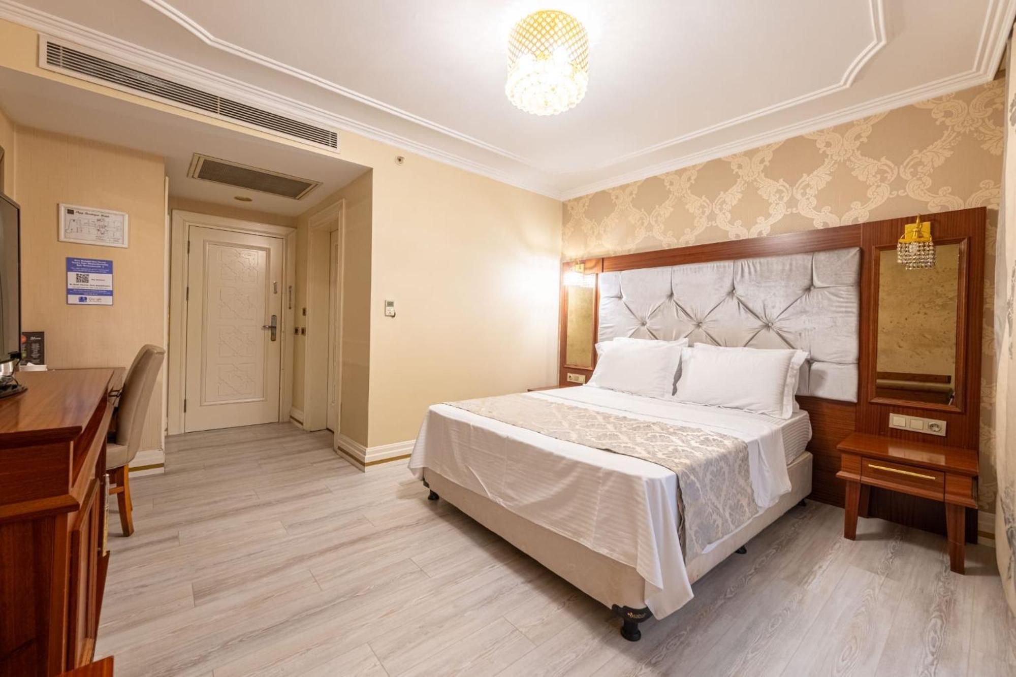 Myy Boutique Hotel Istanbul Bagian luar foto